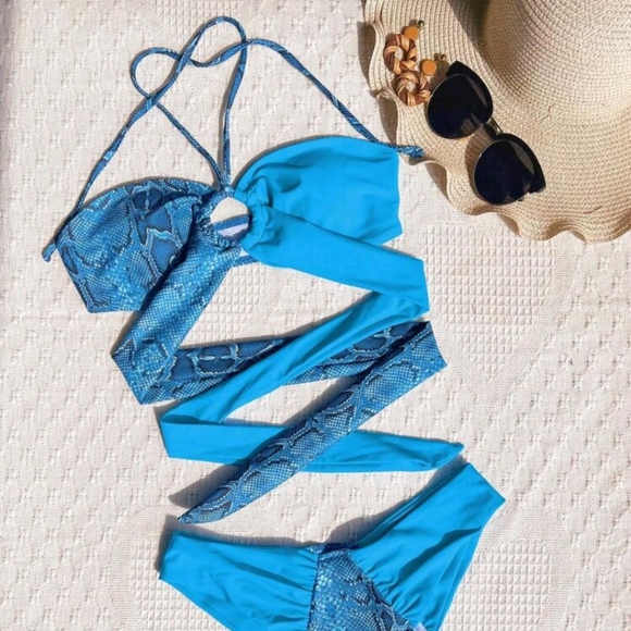 NEW 💙SNAKESKIN PRINT HALTER BIKINI SWIMSUIT 👙 - Picture 6 of 7